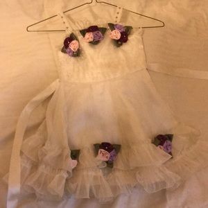 Free w/ $10 or more purchase. Girl vintage dress.